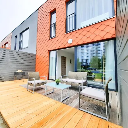 Ella - Sviesu. Stilinga. Jauku. Апартаменты